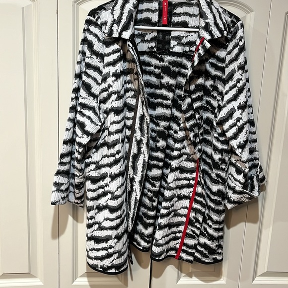 IC Collection black/white zebra print jacket size XL - Picture 4 of 5